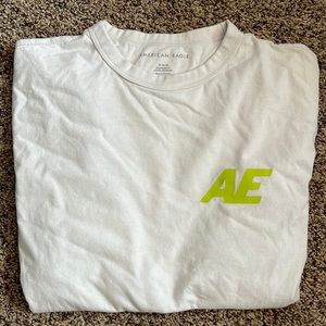 White American eagle long sleeve T